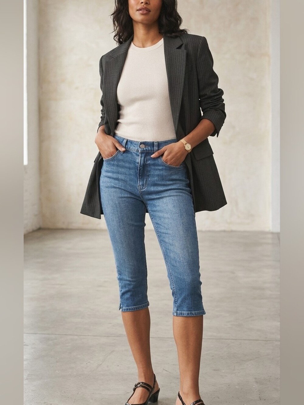 Divided Denim Capri Pants